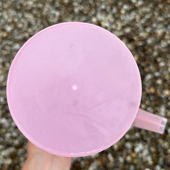 Daytona Checkers Cafe Beer Pitcher - Picture 3 of 4